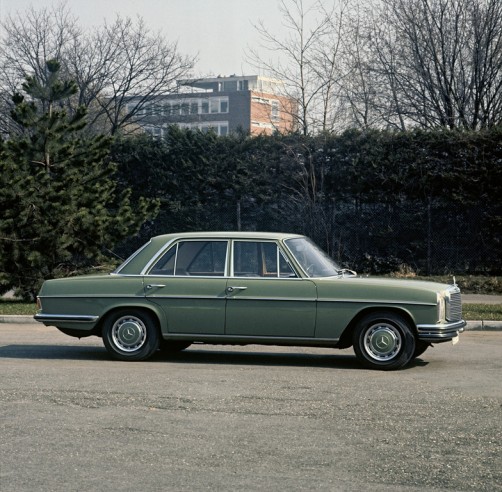 Mercedes-Benz 280 E (1968–1976).  Foto: Auto-Medienportal.Net/Daimler