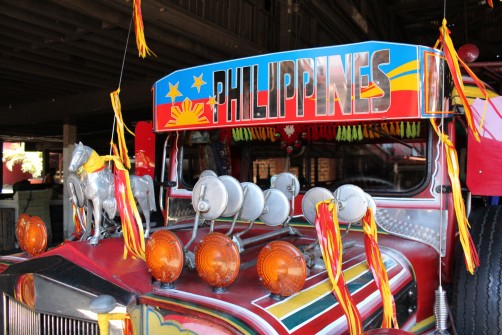Der Kreativität bei der Verzierungder Jeepneys sind keine Grenzen gesetzt.  Foto: Gregg Manalo 