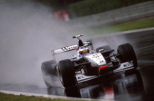 Großer Preis von Italien 1998: Mika Häkkinen im McLaren-Mercedes MP4-13.  Foto: Auto-Medienportal.Net/Daimler